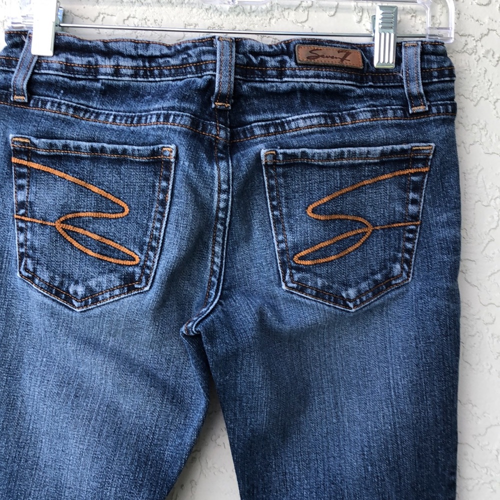 Seven7 Women's Flare jeans measured 28" true size tag 26"
